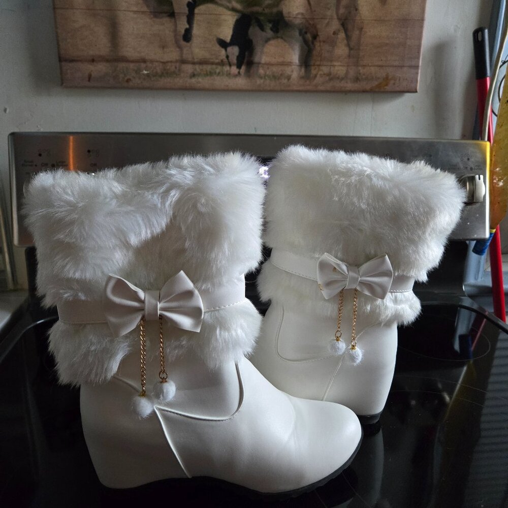 White Boots with Bows 8